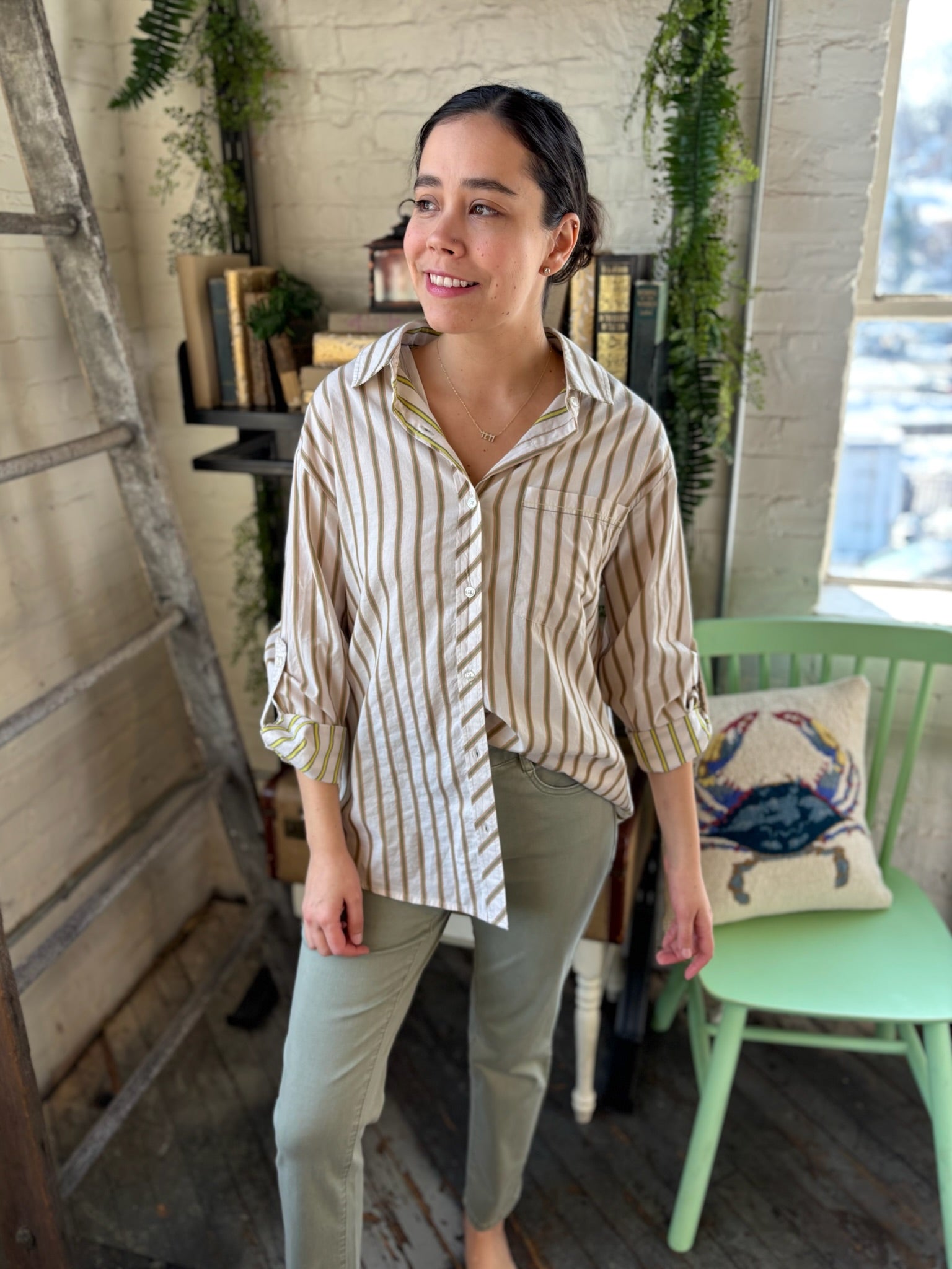 [TRIBAL] Kara Roll-Up Sleeve Button Front Shirt