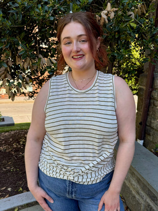 [Liverpool] Jessie Sleeveless Twist Front Top