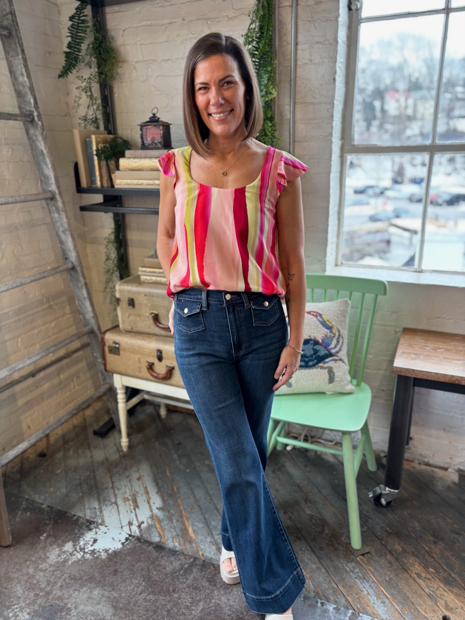 [Liverpool] Hannah Flare Jeans with Mini Patch Pockets, 30" Inseam