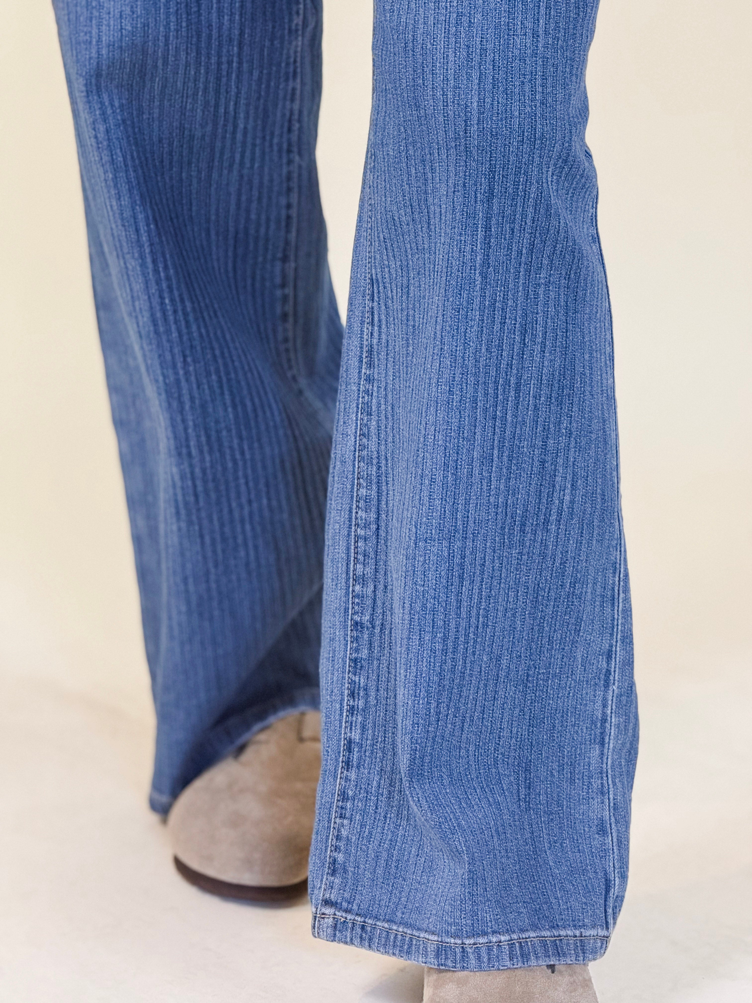 Sarah Wide Leg Corduroy Jeans