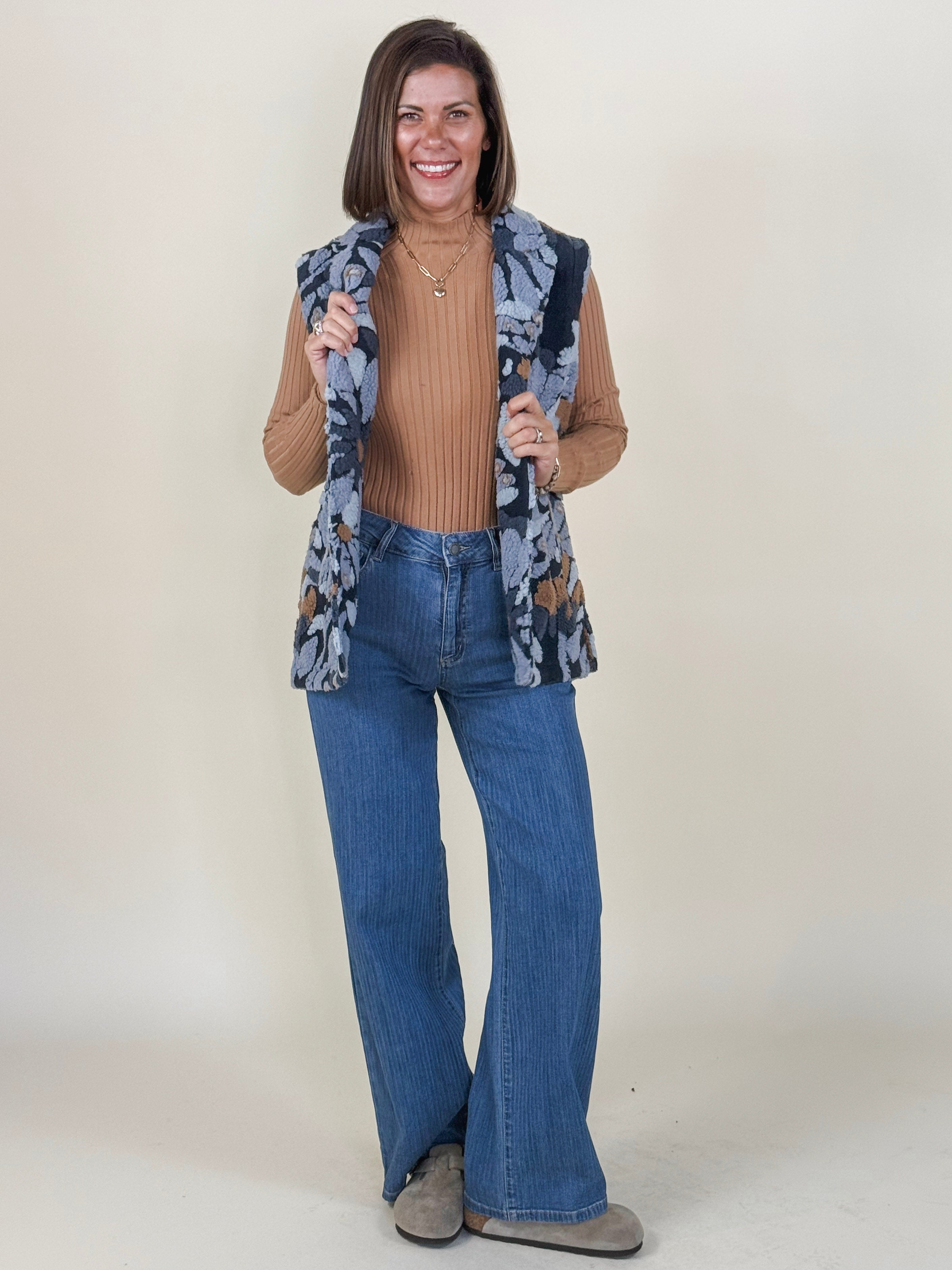 Sarah Wide Leg Corduroy Jeans