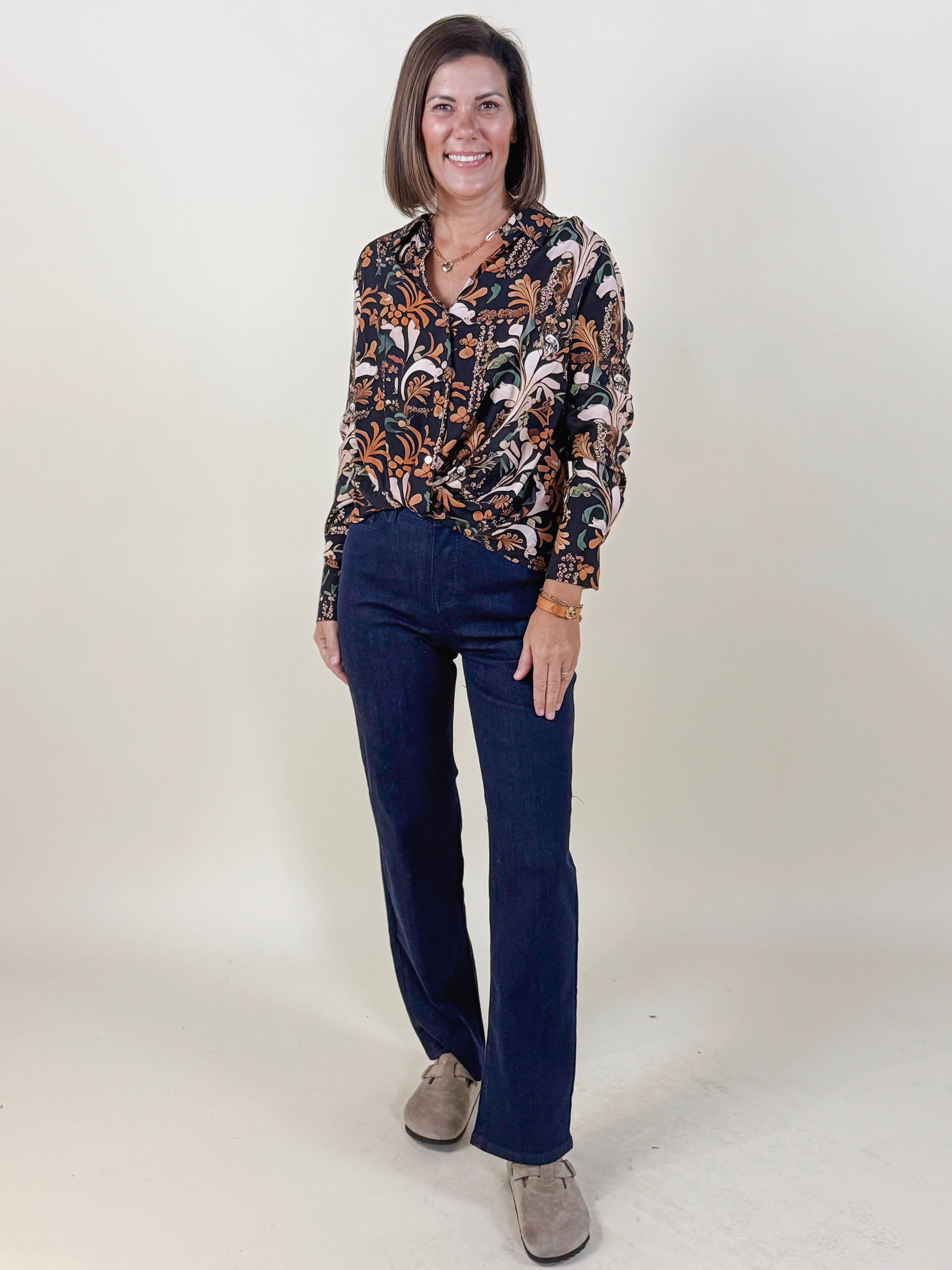 Barb Twisted Front Top