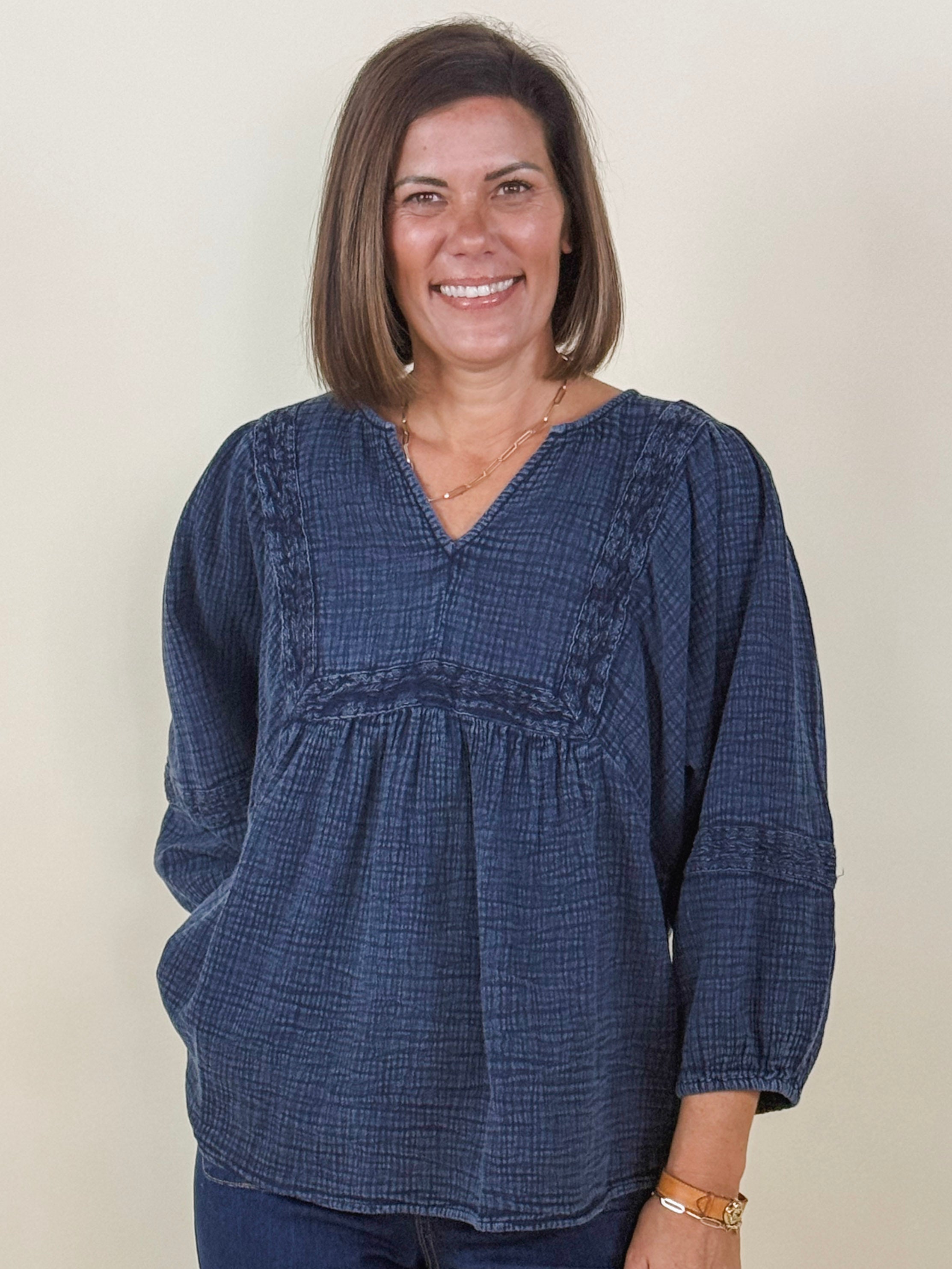 [TRIBAL] Ema Embroidered Wide Sleeve Popover Blouse