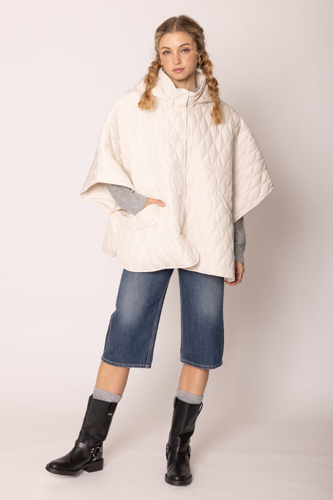 Wave Cape - Ivory