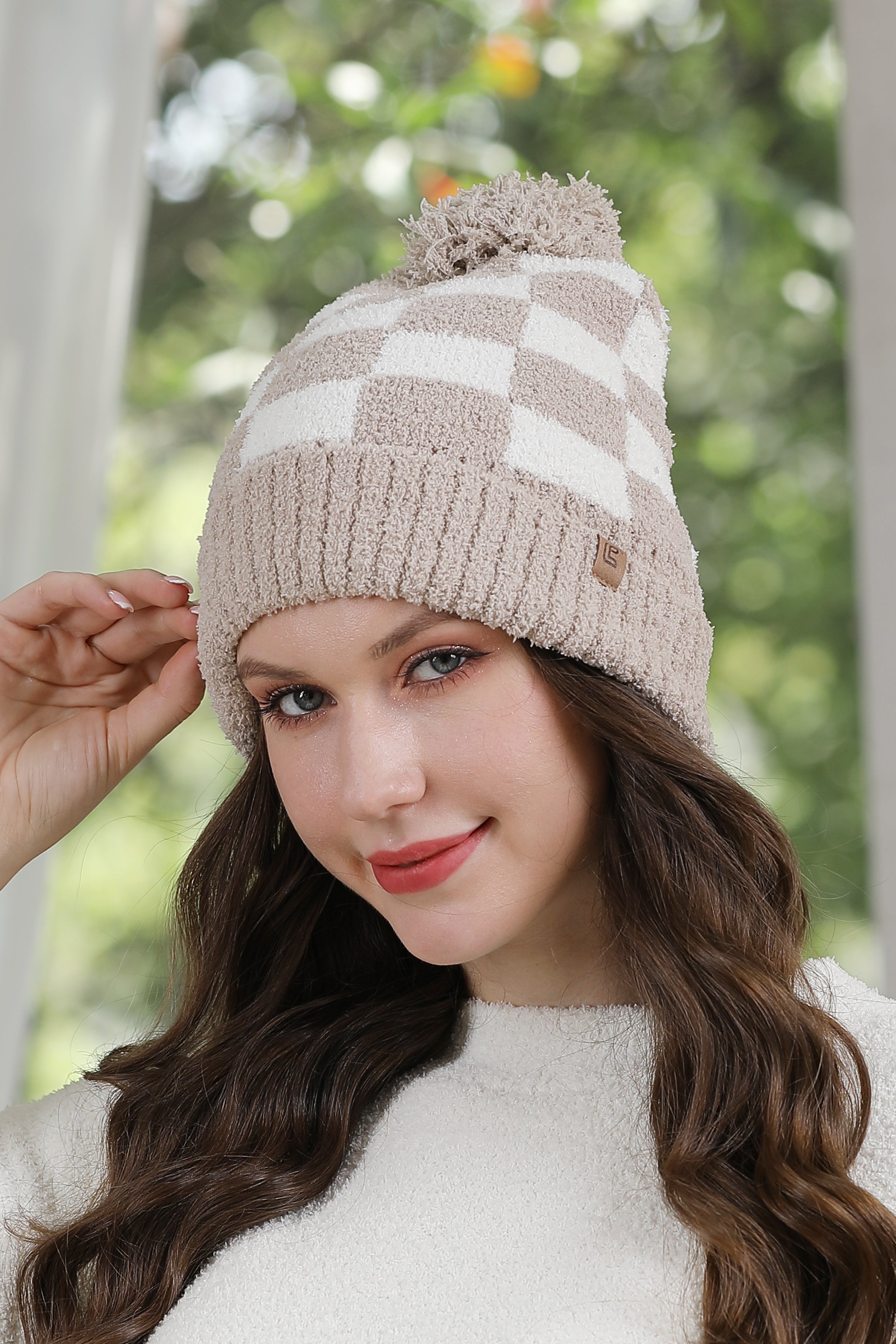 Beige/Ivory Checkered Pom-Pom Beanie