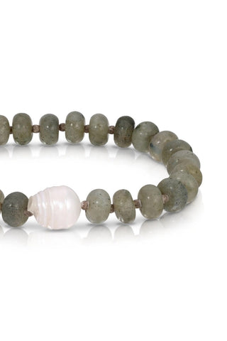 Stone Bracelet with Baroque Pearl - Grey