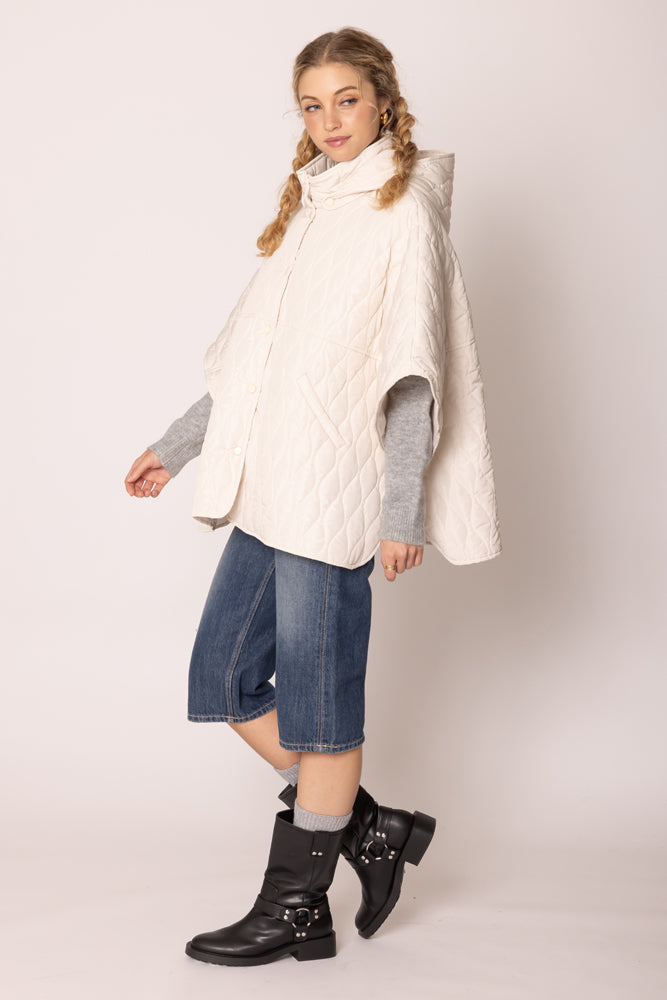 Wave Cape - Ivory