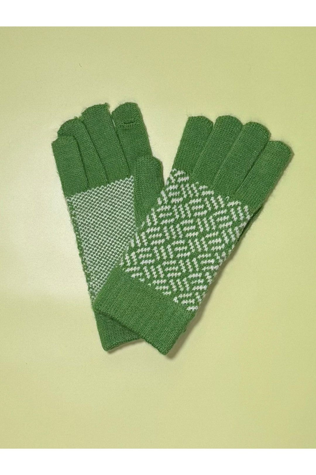 Two-Tone Patterned Knit Gloves