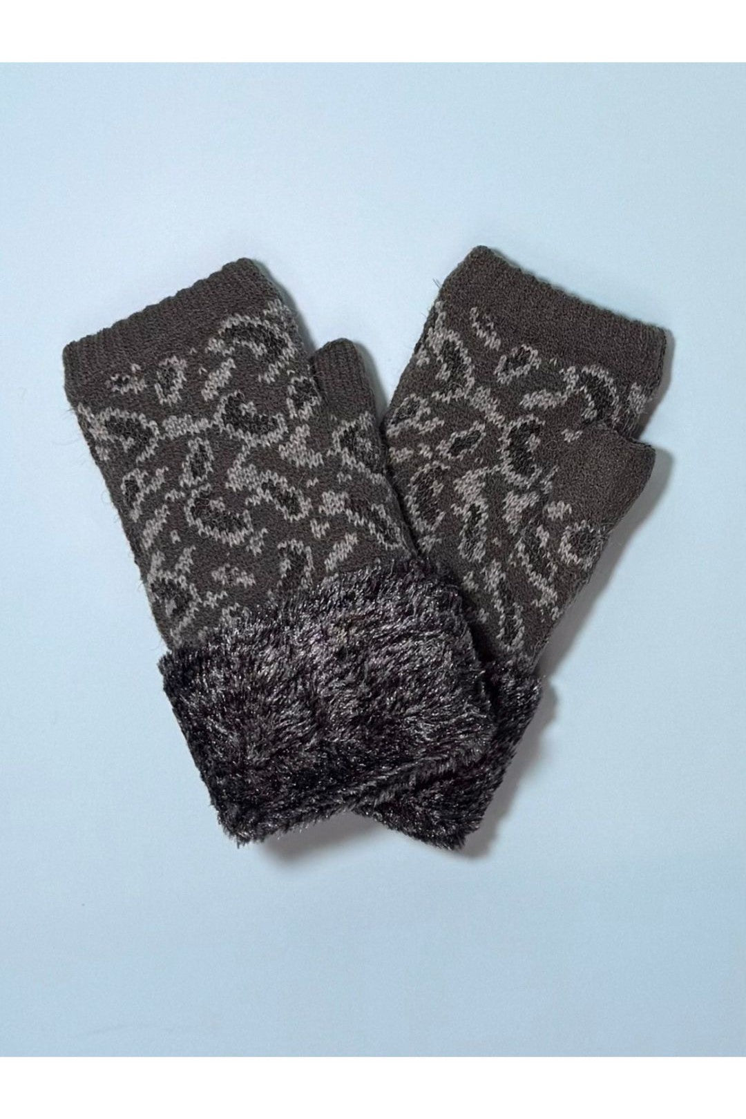 Leopard Pattern Faux Fur Fingerless Gloves
