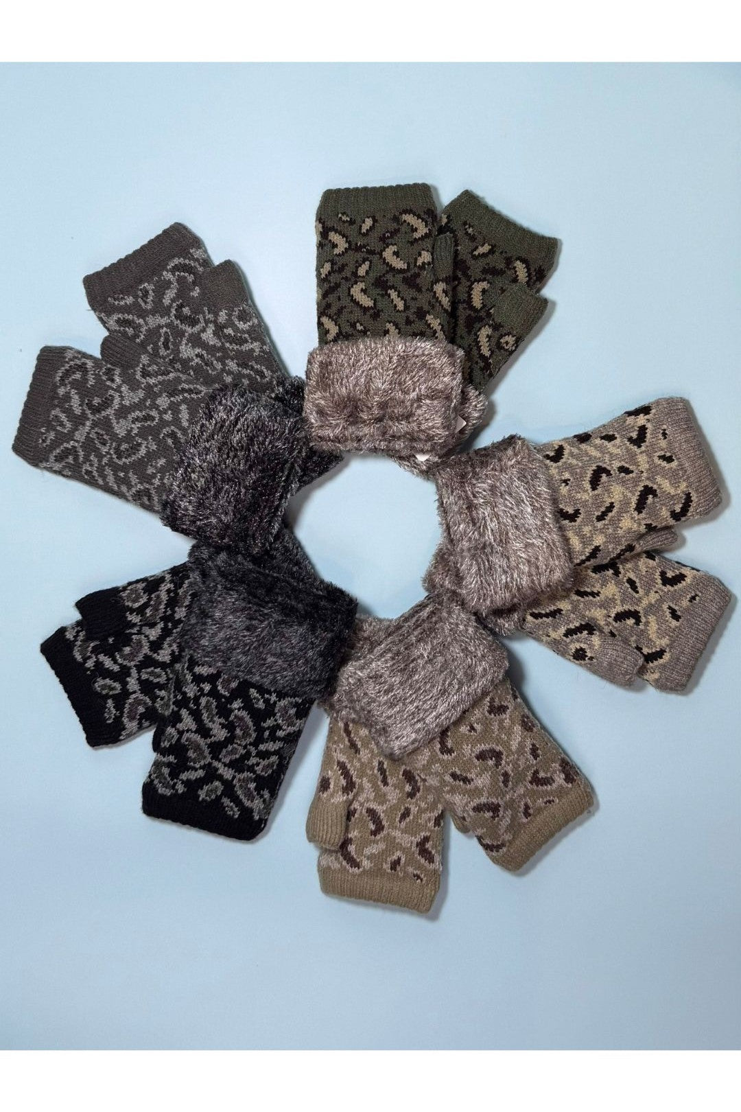 Leopard Pattern Faux Fur Fingerless Gloves